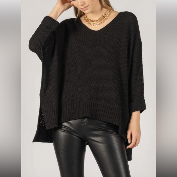 03 Boho Knit Soft Oversized  Black sweater top - Picture 1 of 4